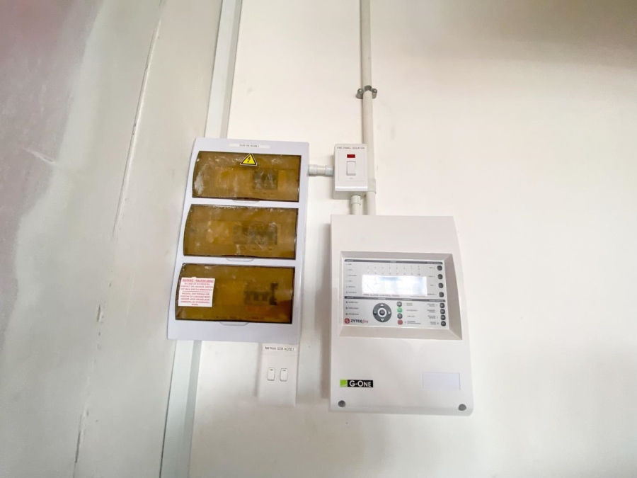 To Let commercial Property for Rent in Woodstock Western Cape